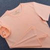 Áo thun cổ tròn ngắn tay cotton cao cấp màu hồng dâu