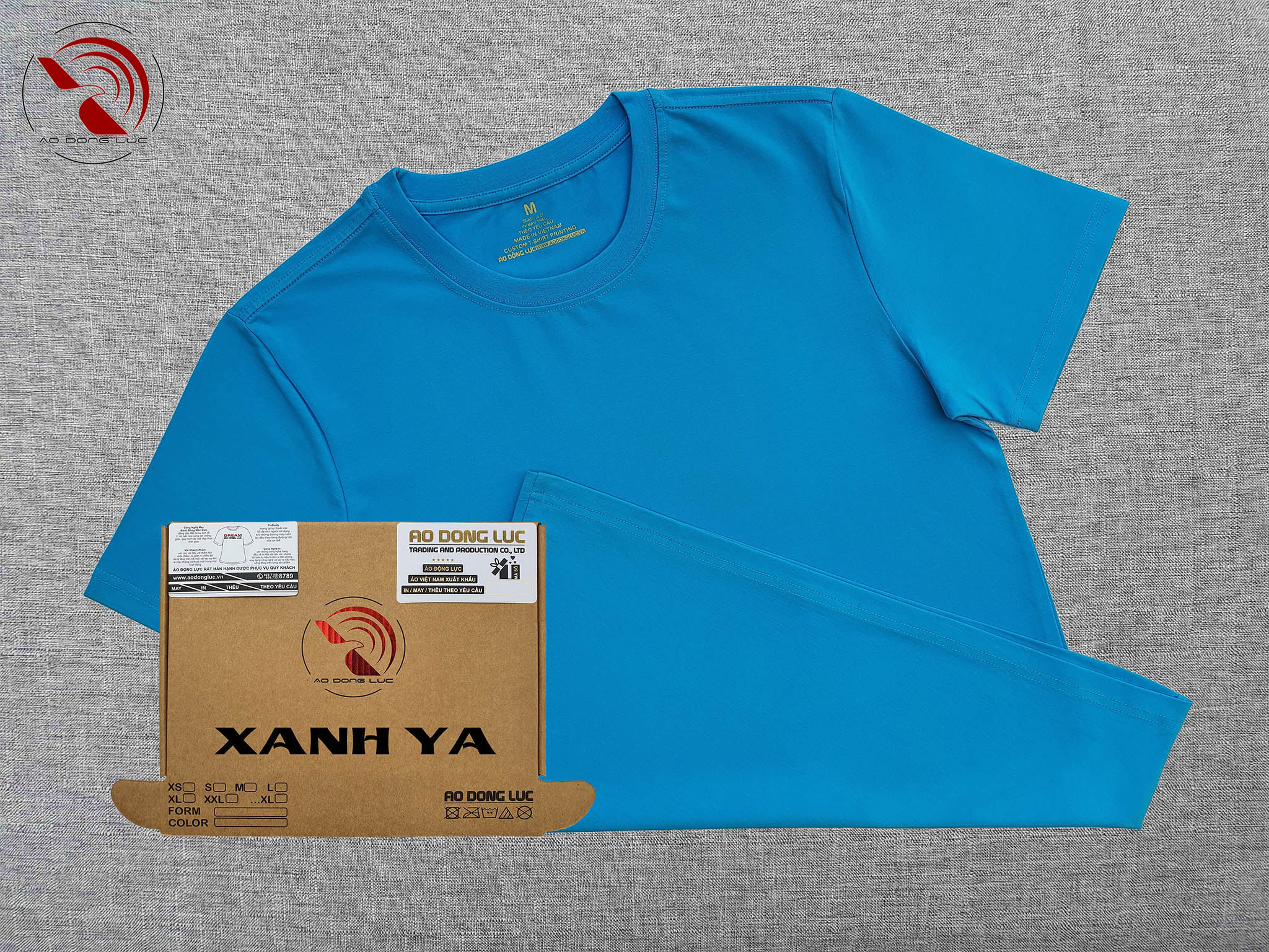 Áo thun cổ tròn ngắn tay cotton cao cấp màu xanh ya