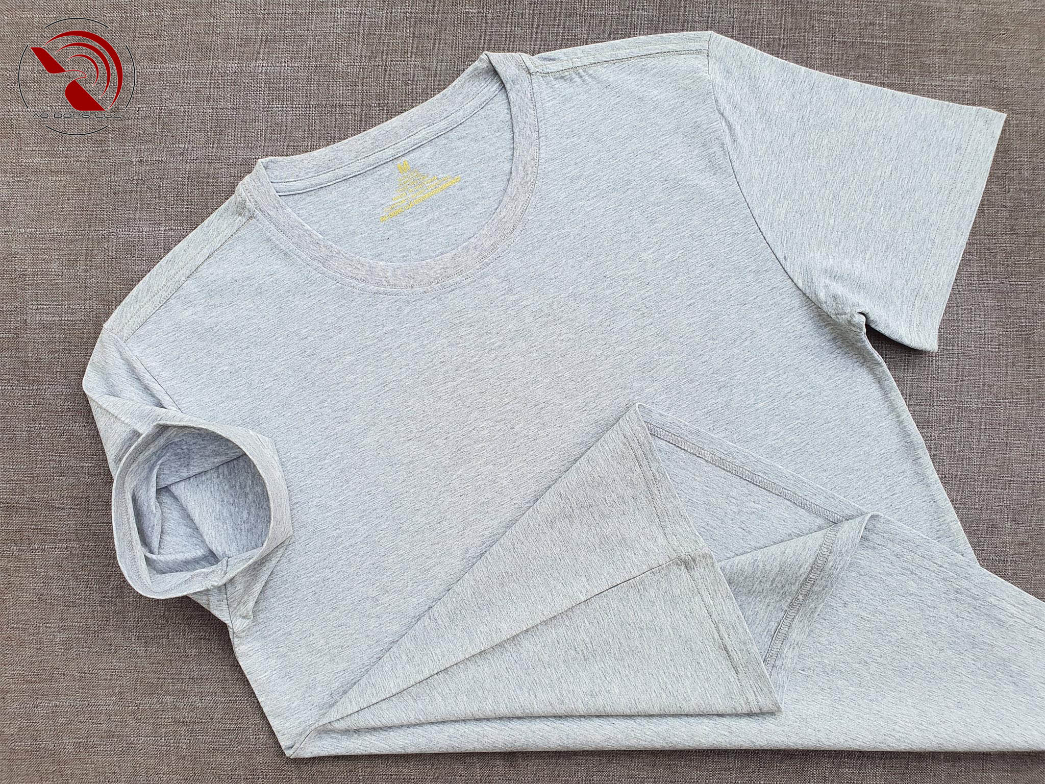 Áo thun cổ tròn ngắn tay cotton cao cấp màu xám tiêu