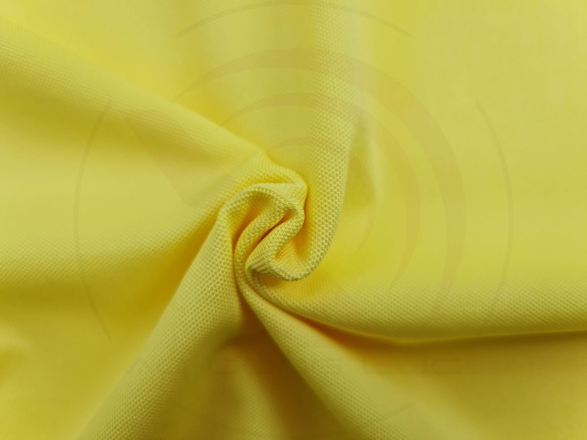 Chất vải áo thun cổ trụ polo bo trơn cá sấu lạnh poly màu vàng