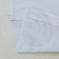 Chi tiết đường may áo thun cổ tròn tay lỡ cotton oversize màu trắng