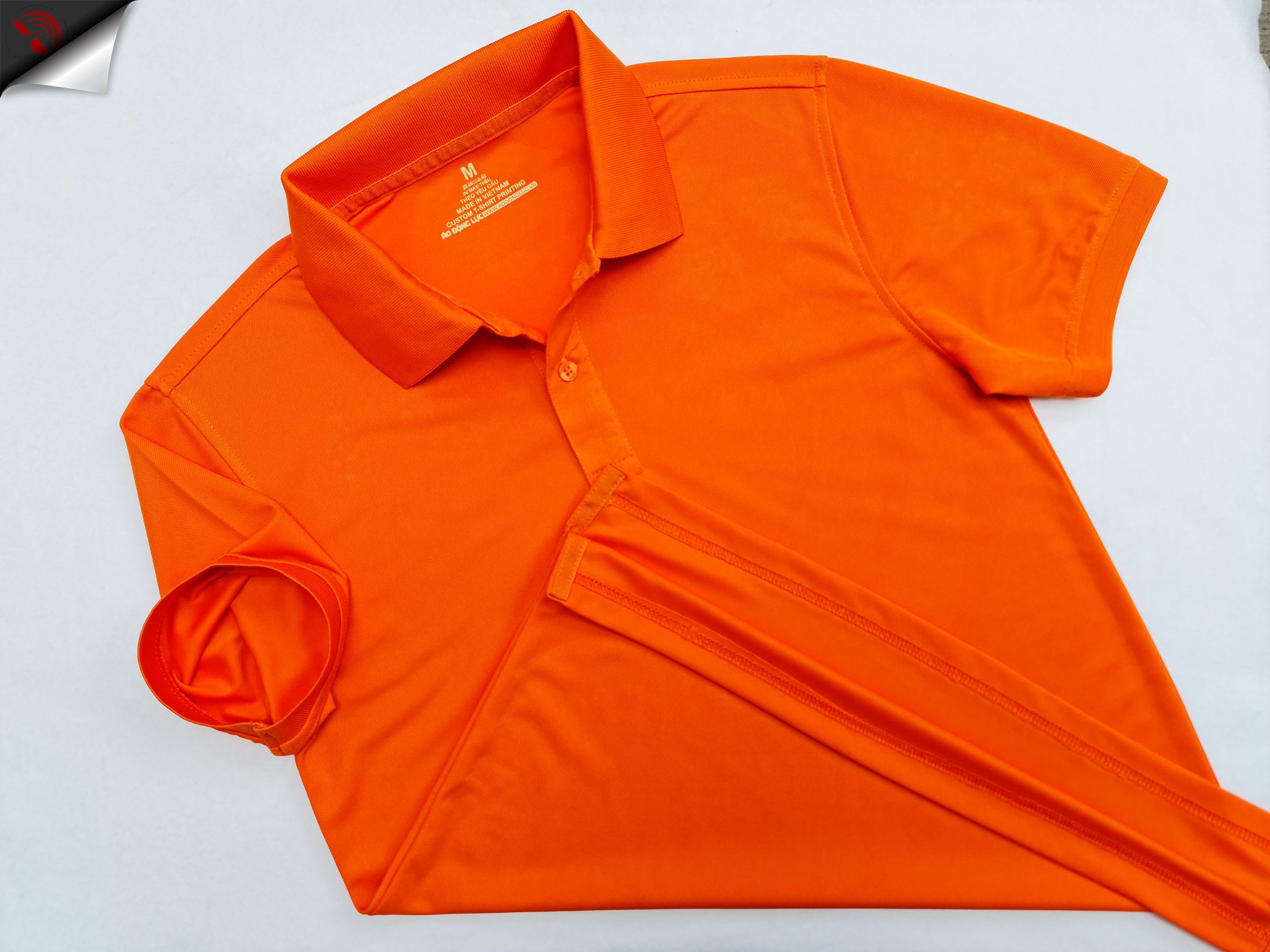 Hình tổng thể áo cổ trụ polo bo trơn unisex cá sấu mè màu cam