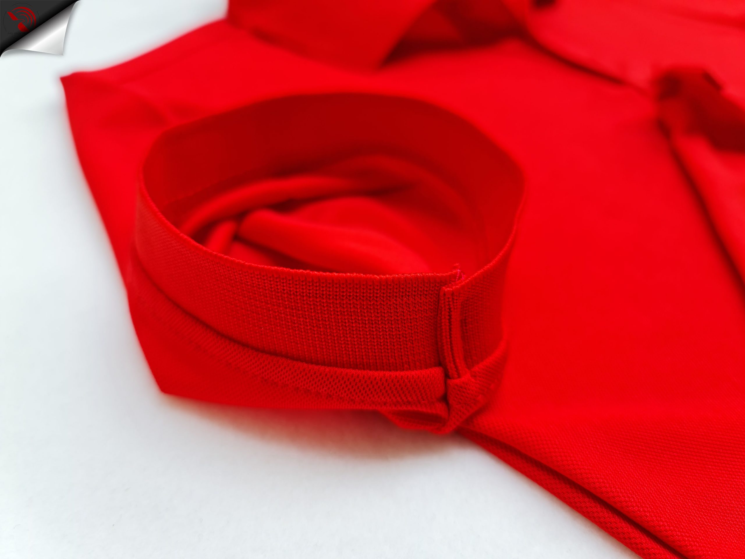 Chi tiết bo tay spandex áo cổ trụ polo bo trơn unisex cá sấu mè màu đỏ