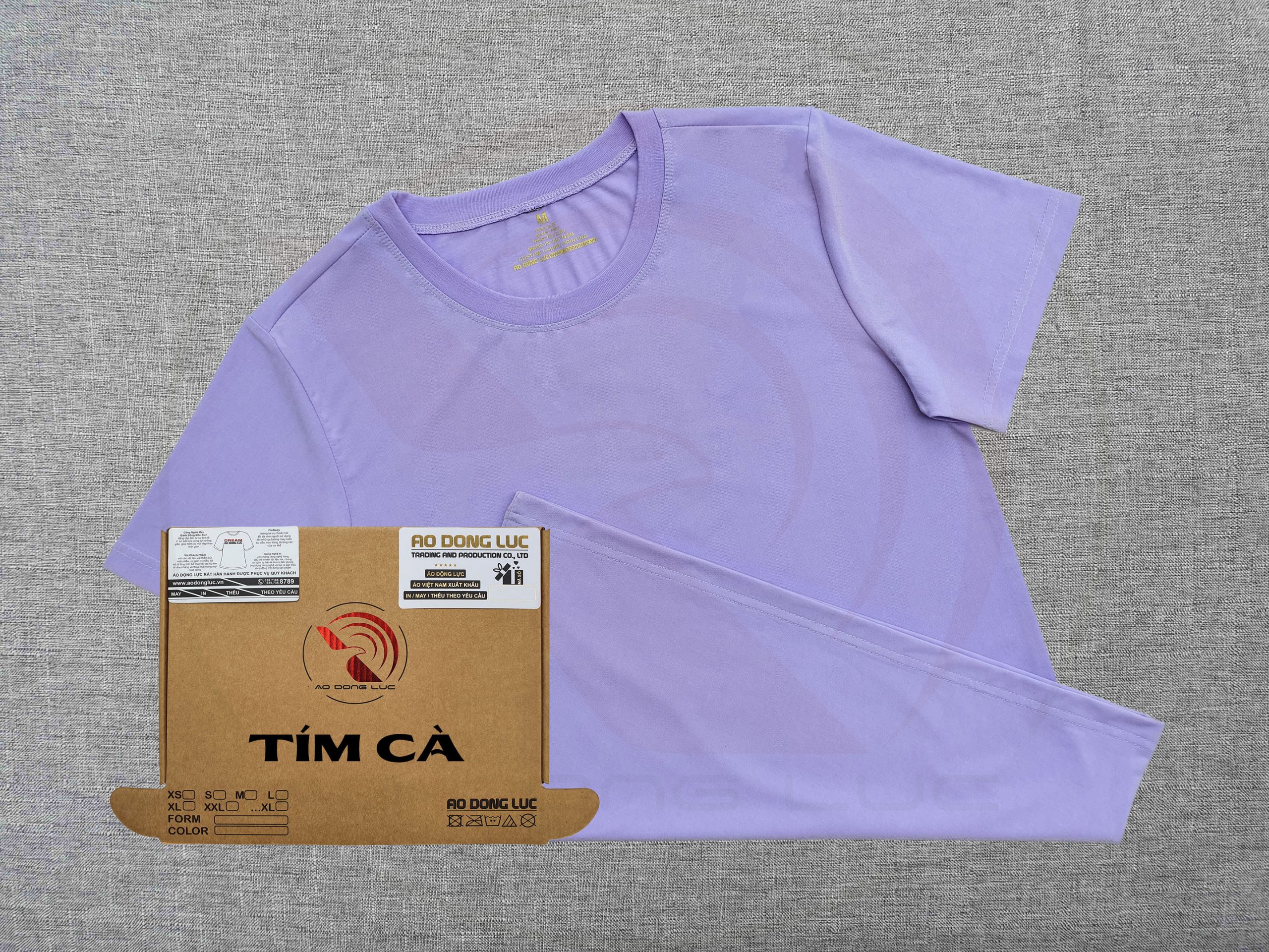 Áo thun cổ tròn ngắn tay supe unisex màu tím cà