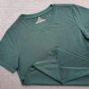 Áo thun cổ tròn ngắn tay supe unisex màu xanh rêu