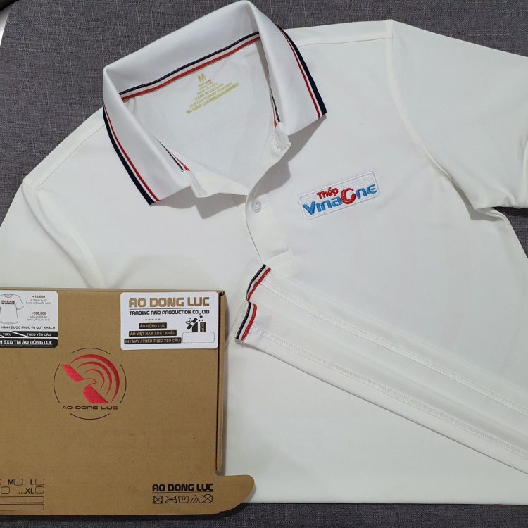 Đồng phục áo thun polo bo sọc màu trắng thêu logo