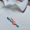 Đồng phục áo thun polo bo sọc màu trắng in kỹ thuật số logo