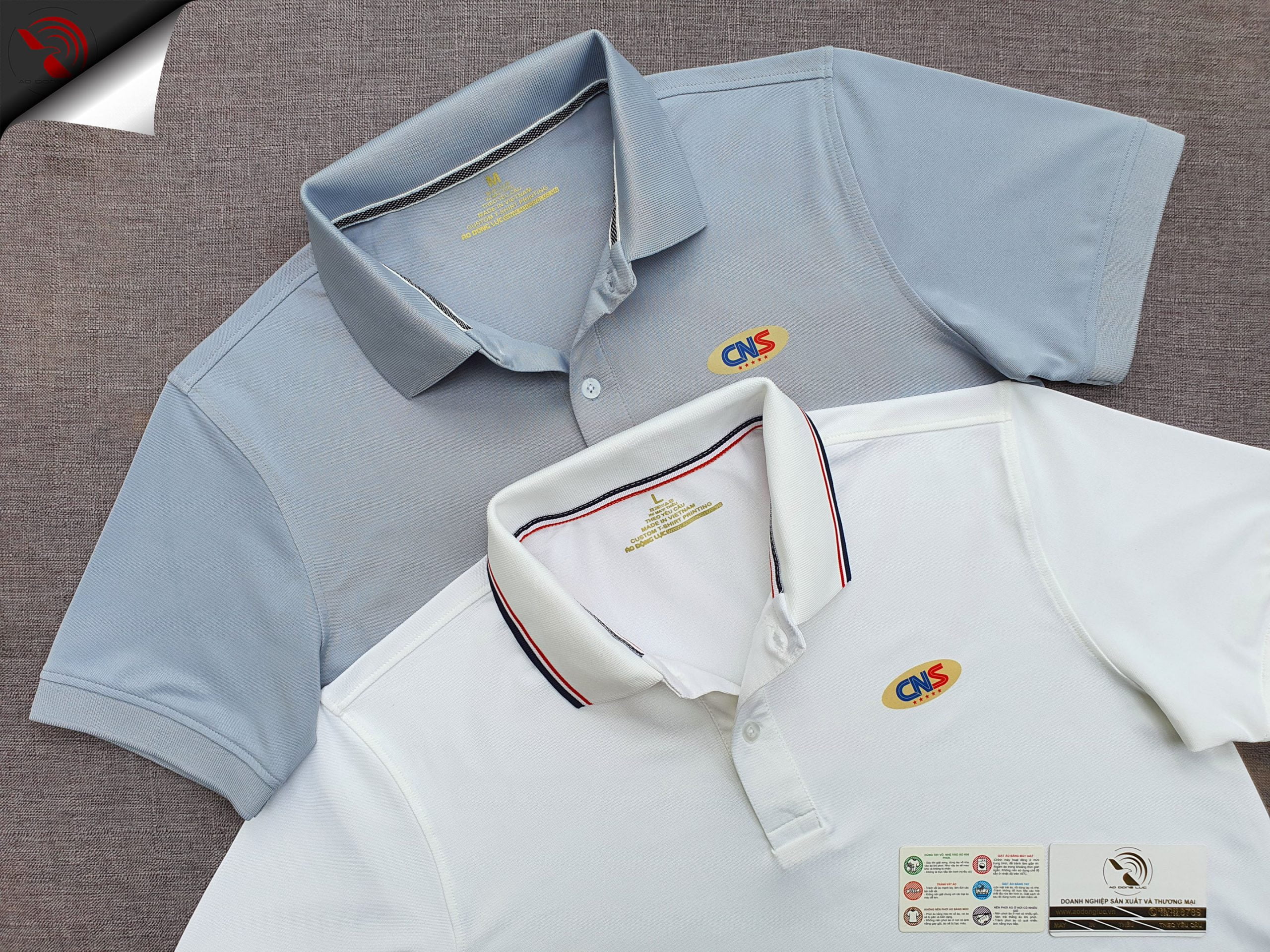 Đồng phục áo thun polo bo trơn in kỹ thuật số logo