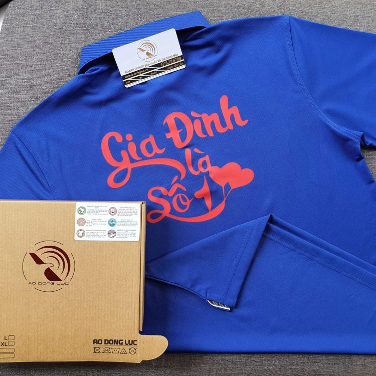 Đồng phục áo thun gia đình polo bo trơn xanh bích in decal