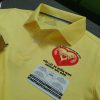 Đồng phục áo thun polo bo trơn màu vàng in chuyển nhiệt logo