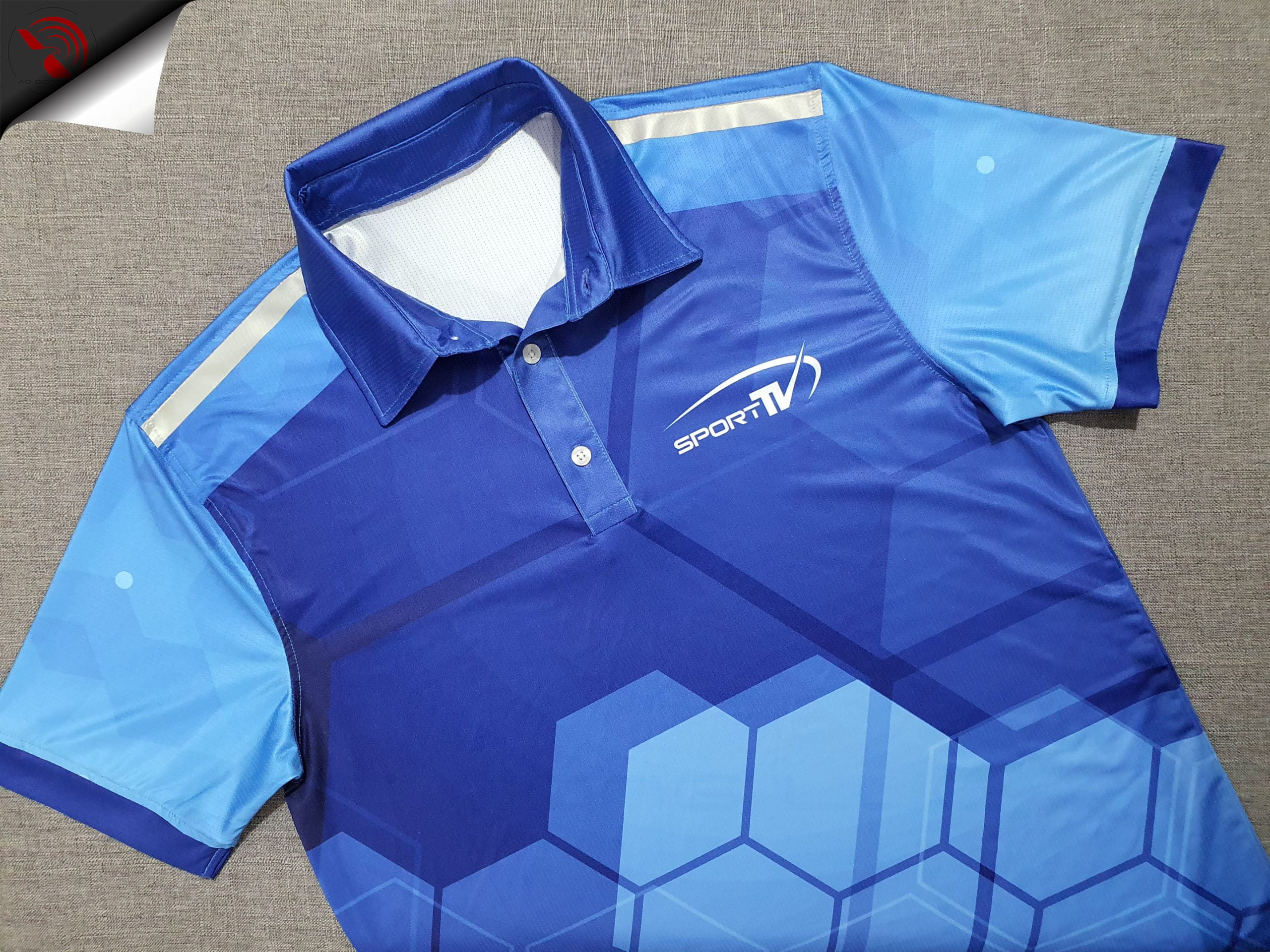 Đồng phục áo thun polo thể thao chân cổ sơ mi in chuyển nhiệt full galaxy
