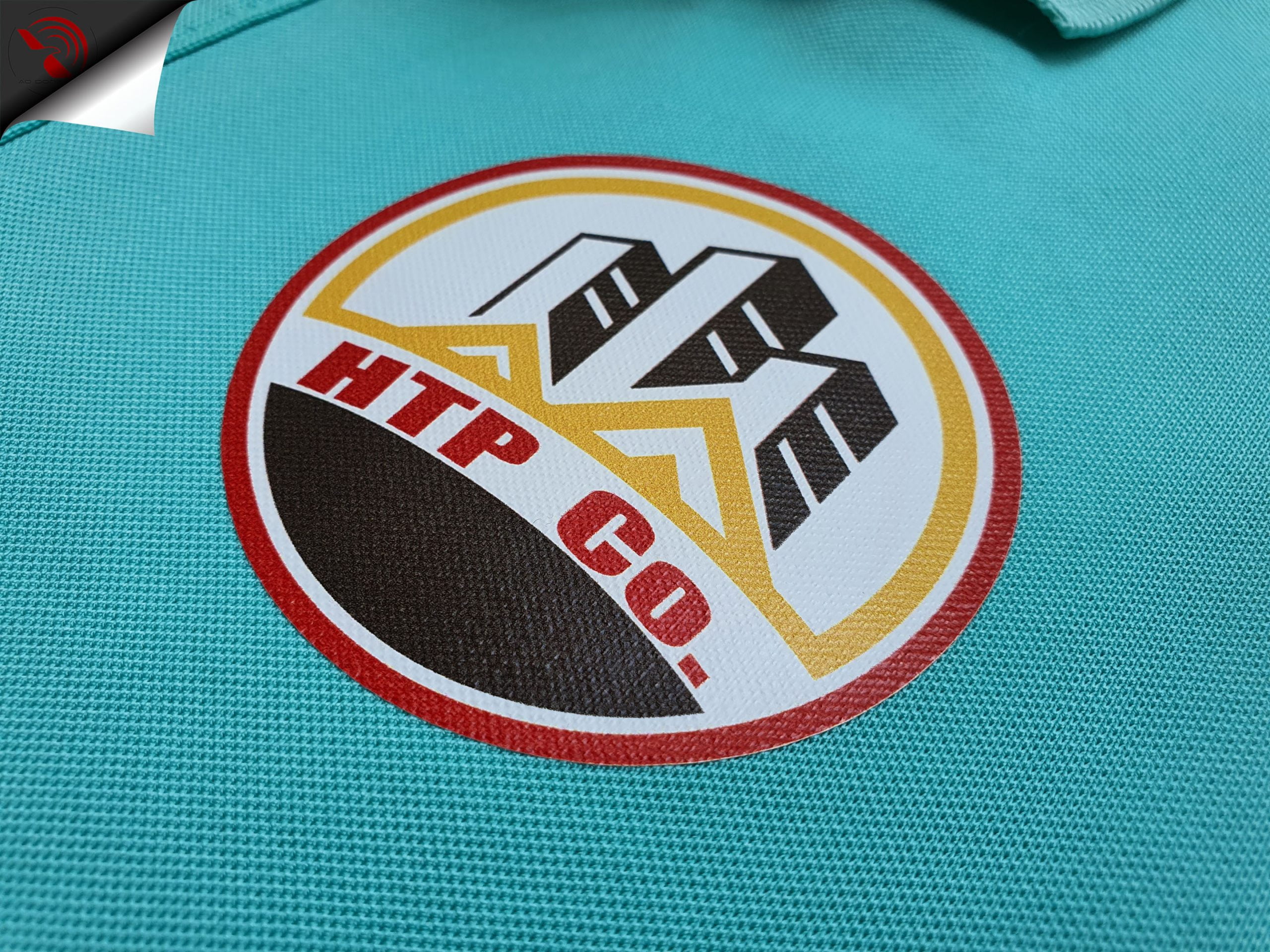 Hình in decal logo lên áo thun đồng phục polo xanh ngọc